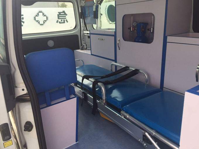 福田風(fēng)景G7救護(hù)車 福田風(fēng)景G7救護(hù)車